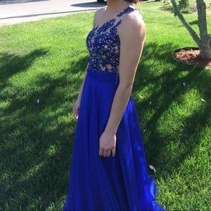 Blue prom dress